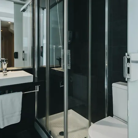 Ondarra Autocheck-in 招待所 圣塞瓦斯蒂安