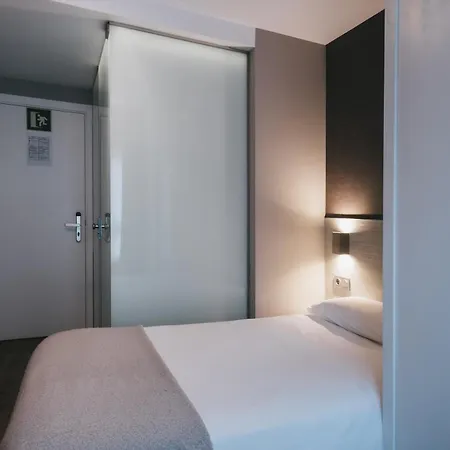 招待所 Ondarra Autocheck-in 圣塞瓦斯蒂安