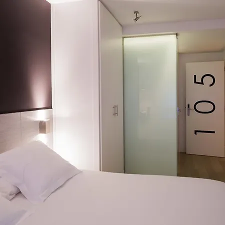 Ondarra Autocheck-in 3* San Sebastián