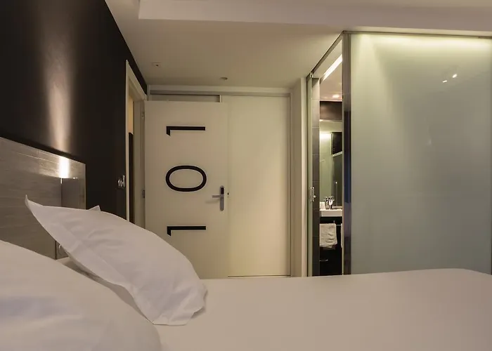 招待所 Ondarra Autocheck-in 圣塞瓦斯蒂安