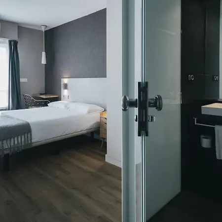 招待所 Ondarra Autocheck-in 圣塞瓦斯蒂安