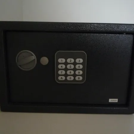 Ondarra Autocheck-in Affittacamere *