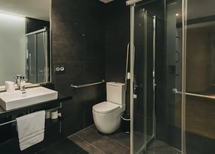 Ondarra Autocheck-in 招待所 圣塞瓦斯蒂安