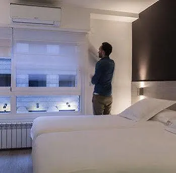 Ondarra Autocheck-in 3* 圣塞瓦斯蒂安